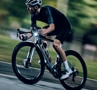 Road and Gravel Aero Bike